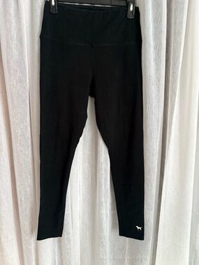 PINK Victoria's Secret Black Logo Leggings